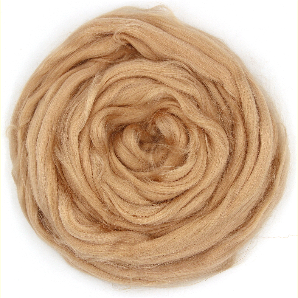 Glänzender Viskose Kammzug 50 g Glänzender Viskose Kammzug 50 g