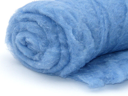 Filzwolle / Bunte Märchenwolle im Vlies Hellblau Filzwolle / Bunte Märchenwolle im Vlies Hellblau