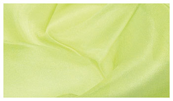 Pflanzengefärbtes Seidentuch maigrün 90 x 90 cm Pflanzengefärbtes Seidentuch maigrün 90 x 90 cm