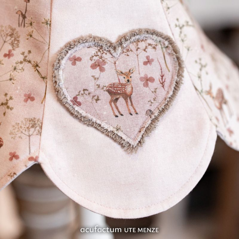 Baumwollstoff Rehe und Blüten