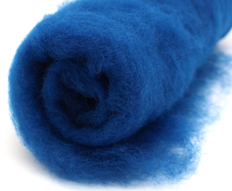 Filzwolle / Bunte Filzwolle im Vlies Ultramarine Filzwolle / Bunte Filzwolle im Vlies Ultramarine