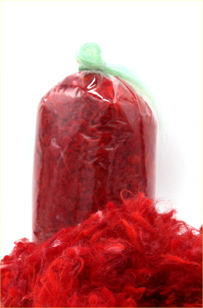 Gefärbte Wollkügelchen NappArt Gefärbte Wollkügelchen NappArt