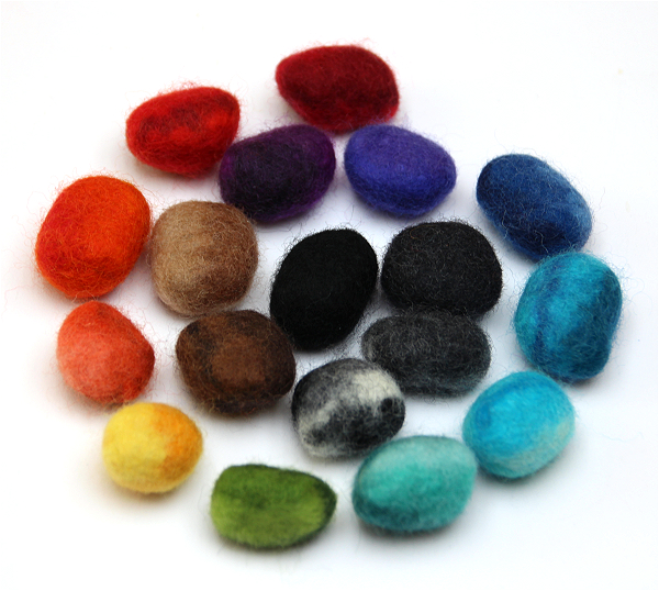 Filz Nugget in vielen Farben