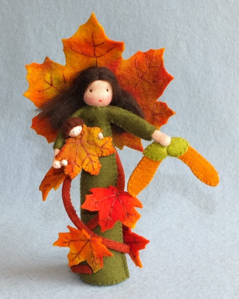 Ahorndame mit Baby - waldorf- Bastelpackung Pippilotta