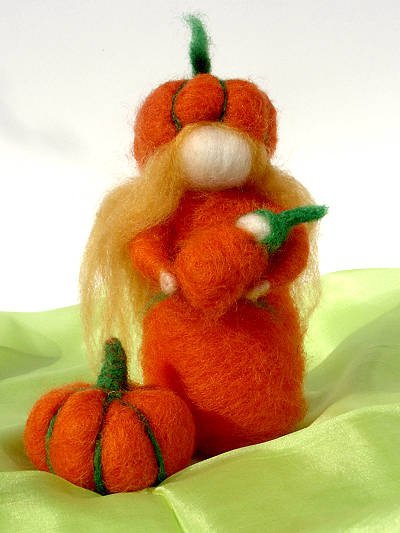 Kostenlose Bastelanleitung Kleines Kurbiskind Kostenlose Bastelanleitung Kleines Kurbiskind