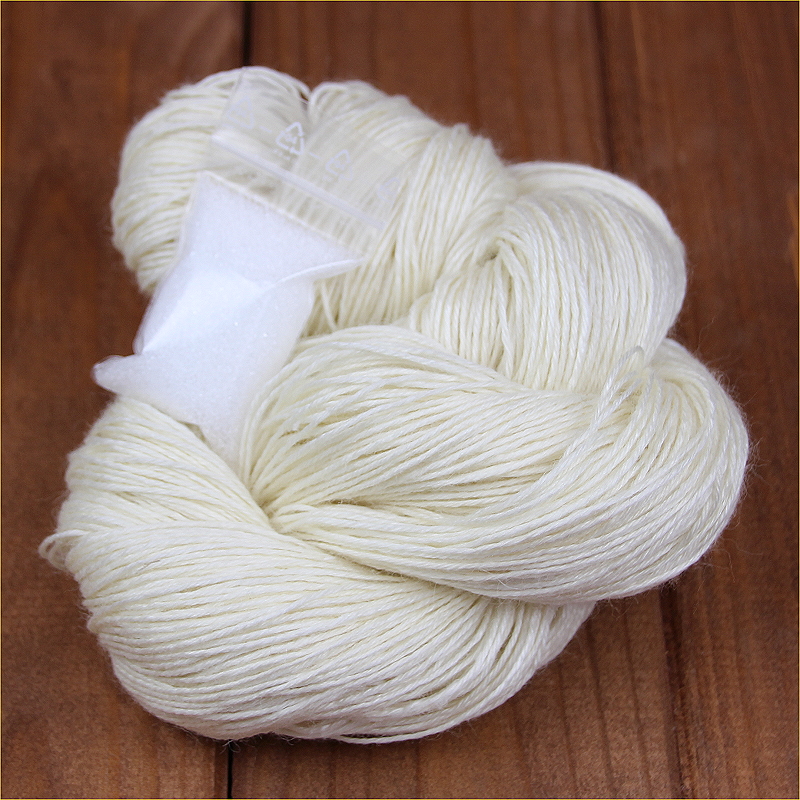 Solarfärben mit 100g Turin Strickwolle Solarfärben mit 100g Turin Strickwolle