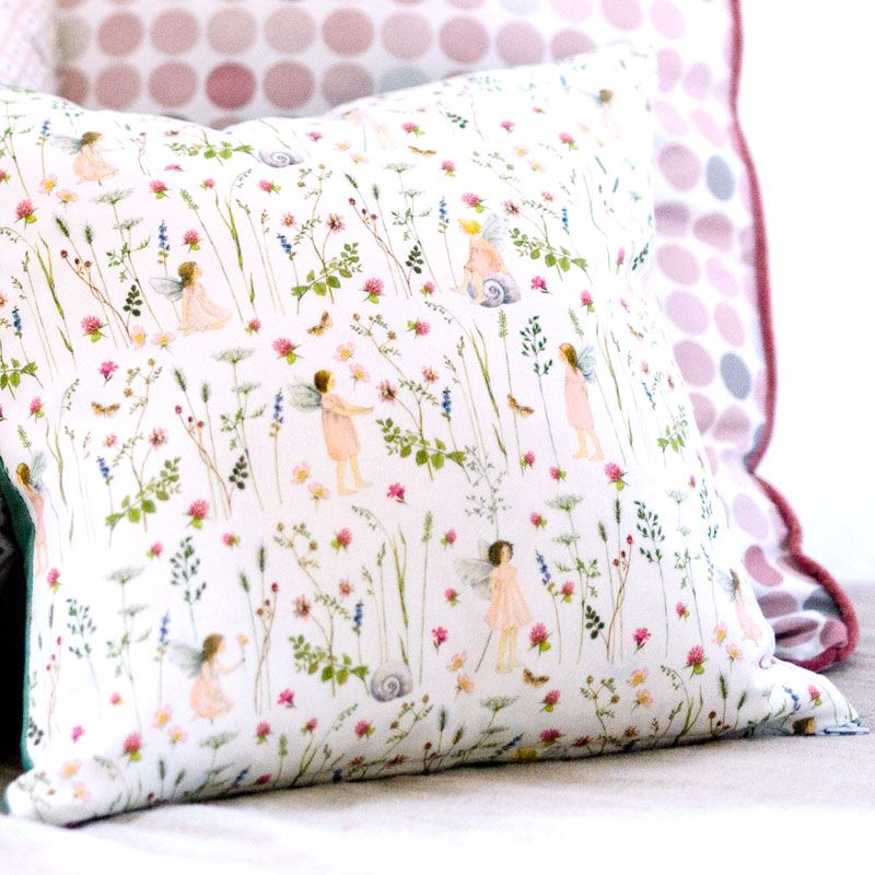 Baumwollstoff Elfengarten in rosa von Daniela Drescher Baumwollstoff Elfengarten in rosa von Daniela Drescher