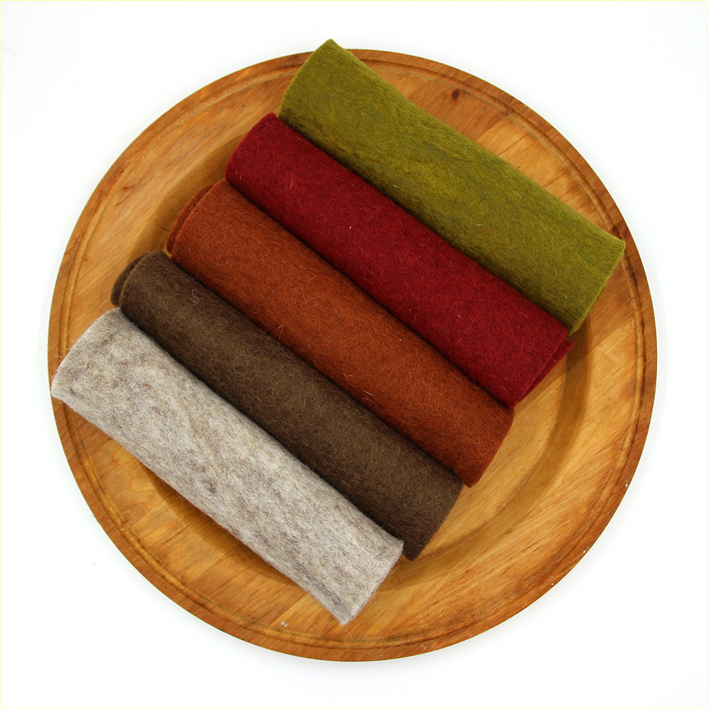 Fünf harmonische Wollfilz Platten 3 mm dick handgefertigt Fünf harmonische Wollfilz Platten 3 mm dick handgefertigt