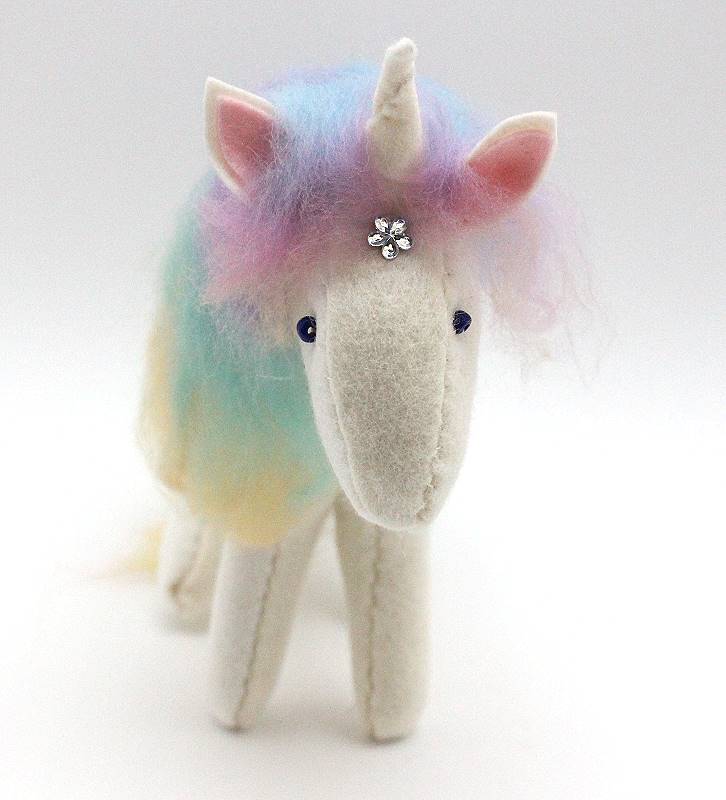 Bastelpackung süßes Einhorn von Augenweide Bastelpackung süßes Einhorn von Augenweide
