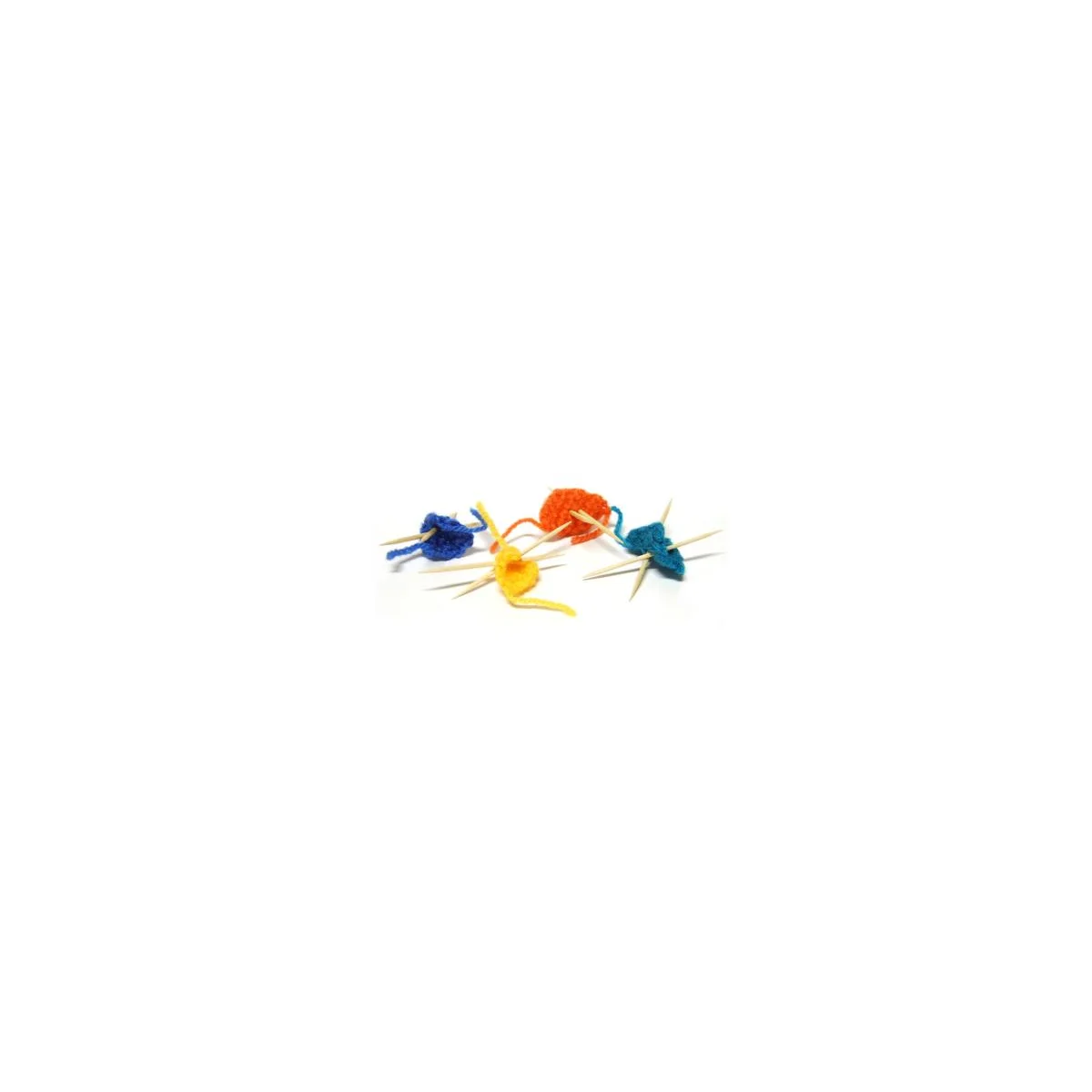Mini Strickzeug mit Nadeln 1 Stück