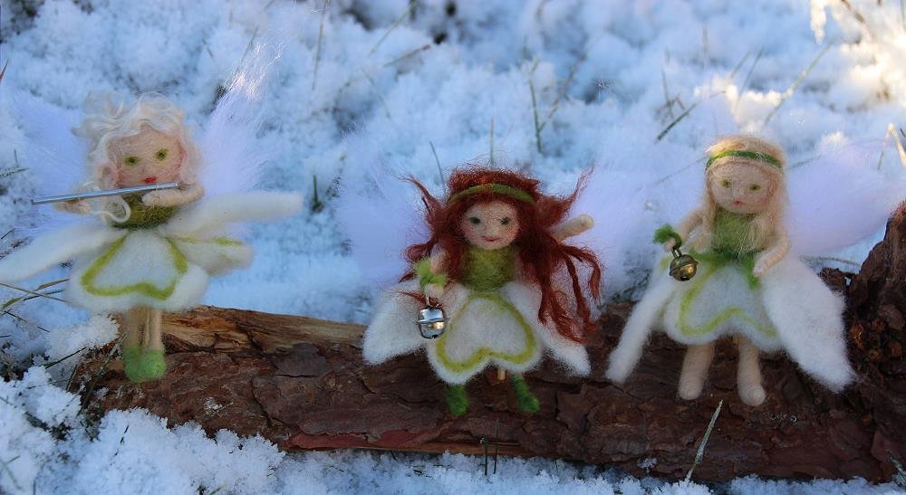Filzanleitung: süße Schneeglöckchenfee mit der Filznadel gefilzt Filzanleitung: süße Schneeglöckchenfee mit der Filznadel gefilzt