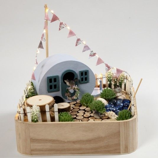 Campingwagen aus Holz Campingwagen aus Holz