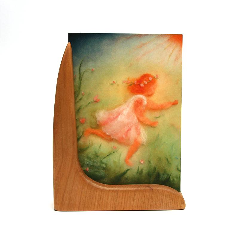 Postkartenhalter aus heimischem Holz Postkartenhalter aus heimischem Holz